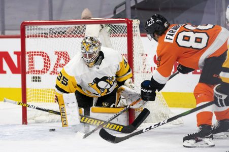 Penguins give away another late lead and spoil Kasperi Kapanen's night